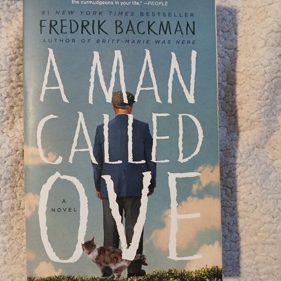 Paperback " A Man Named Ove " Best Seller - Picture 2 of 4
